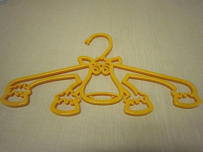 Clothes Hanger buddiez - Farm Shaped Animal Hangers by Silly Bandz